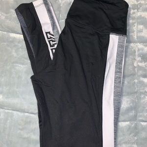 Pink Ultimate Leggings - Women's Medium